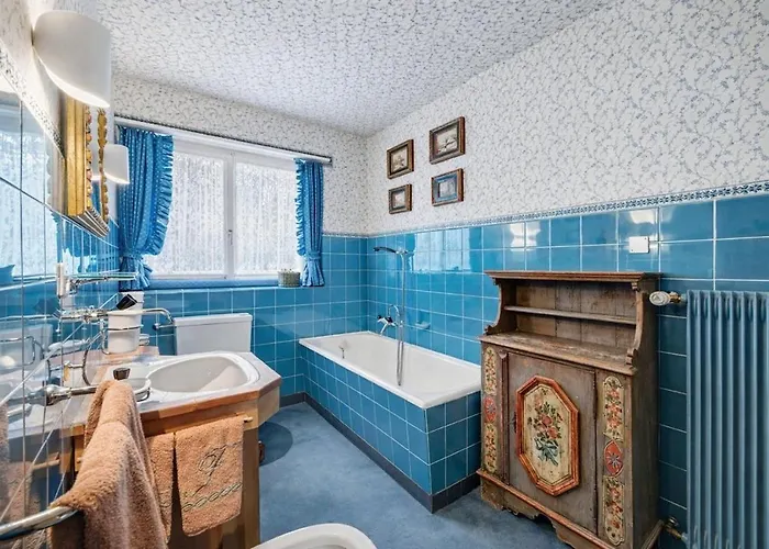 Old Money Style House A Special Edition Σεντ Μόριτζ